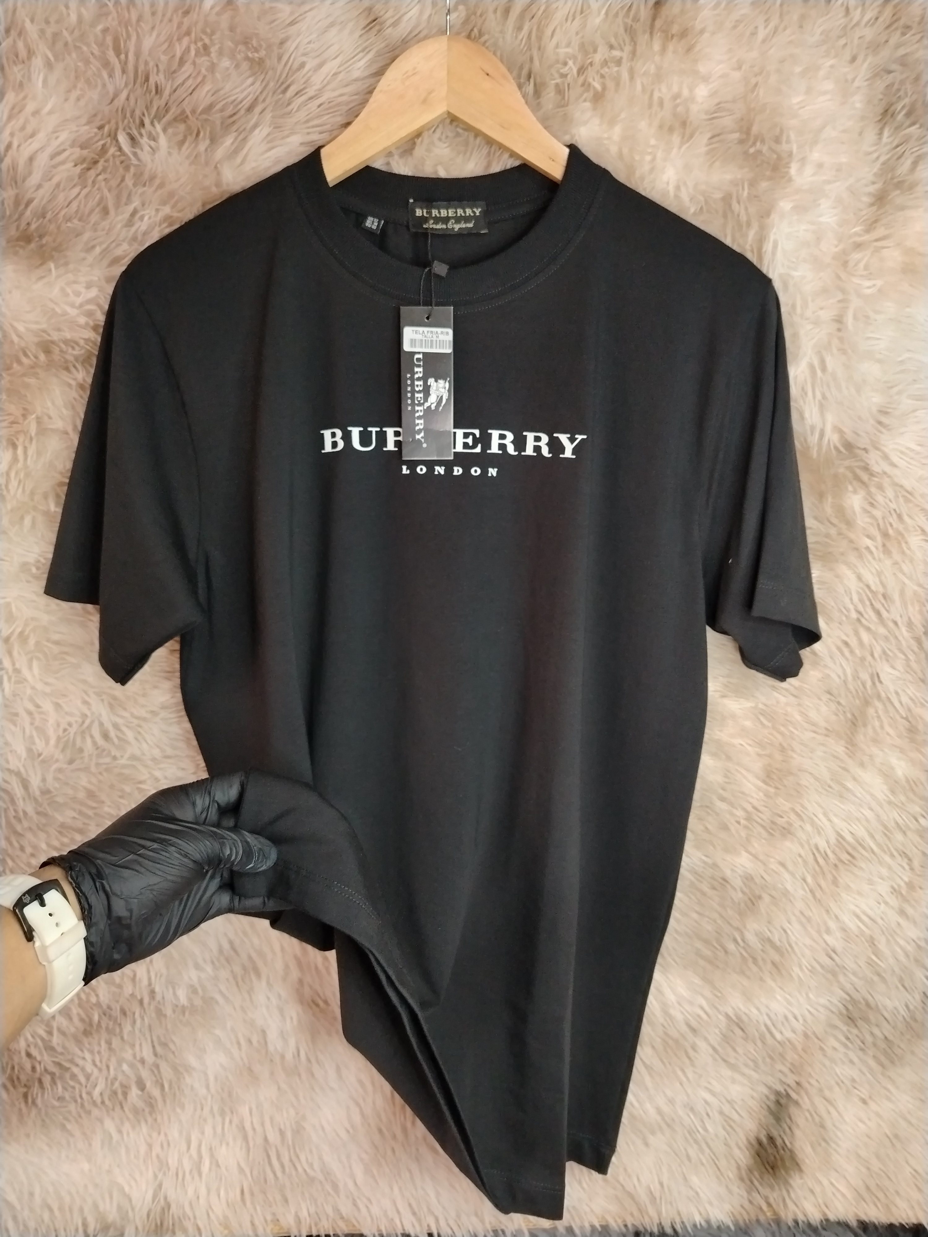Camiseta en TELA FRIA